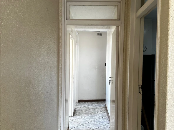 3 Bedroom Flat & Apartment
