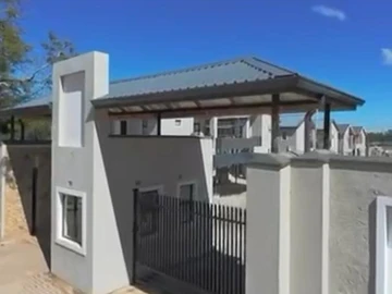 4 Bedroom Townhouse Complex