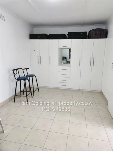 Immaculate 4 Bedroomed Family Residence