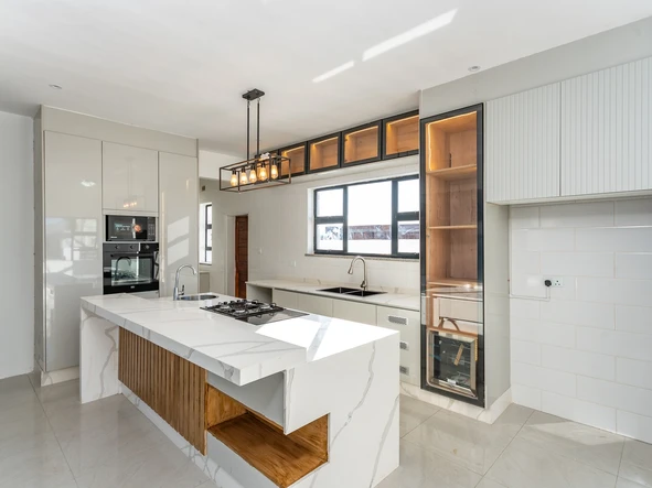 4 Bedroom House