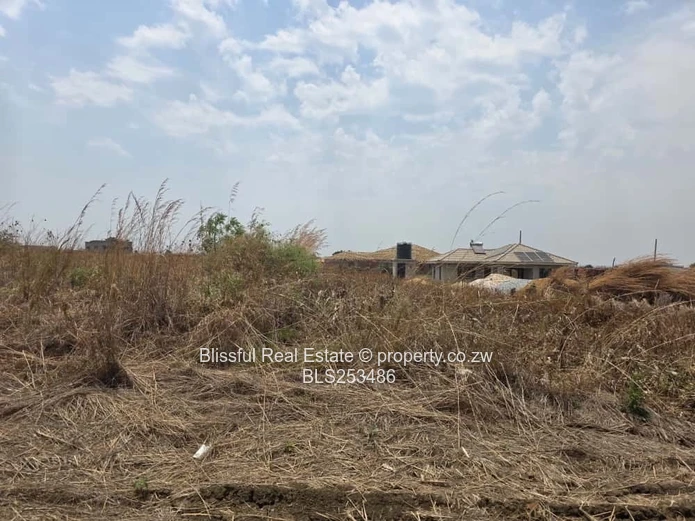 2000sqm stand for sale in pomona Estate Harare