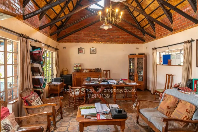 6 Truly magnificent well treed Acres