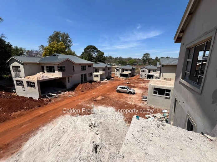 Greystone Park: New 4-Bed Townhouse Complex with Borehole