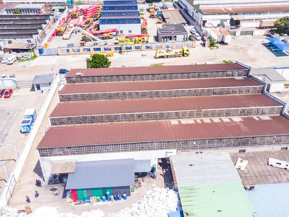Warehouse & Factory