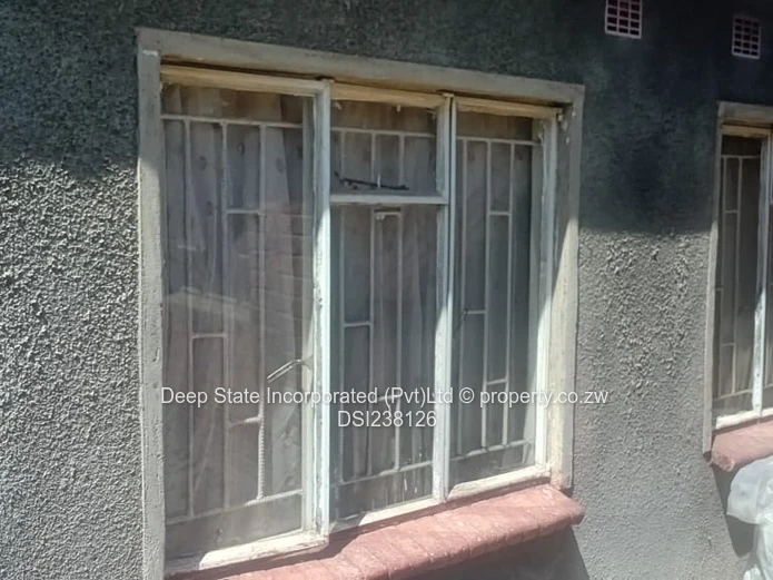 Glenview 8 house for sale 