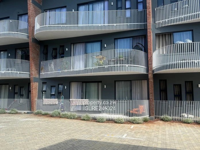 Spacious 2-Bed Apartment in Vainona — Modern Kitchen & Borehole (Sole Mandate)