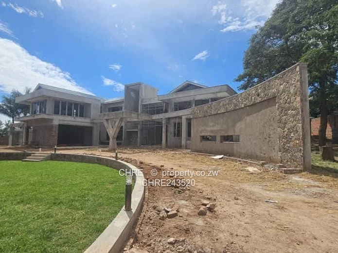 Gletwin House For Sale