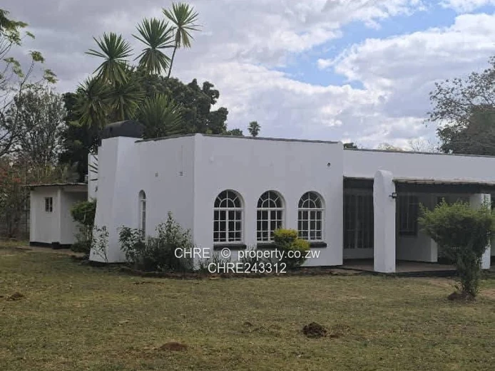 Bluffhill House To Let