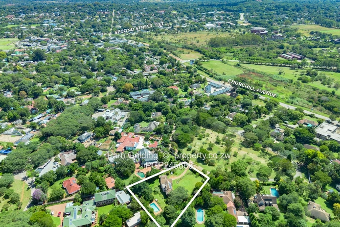 Charming Double-Storey Residence in Alexandra Park For Sale (Sole Mandate)