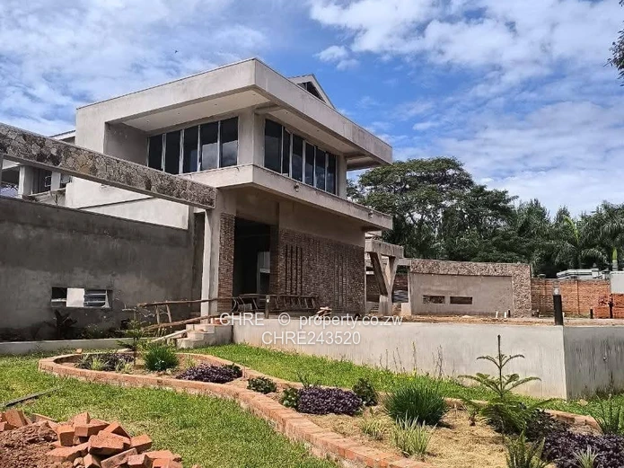 Gletwin House For Sale