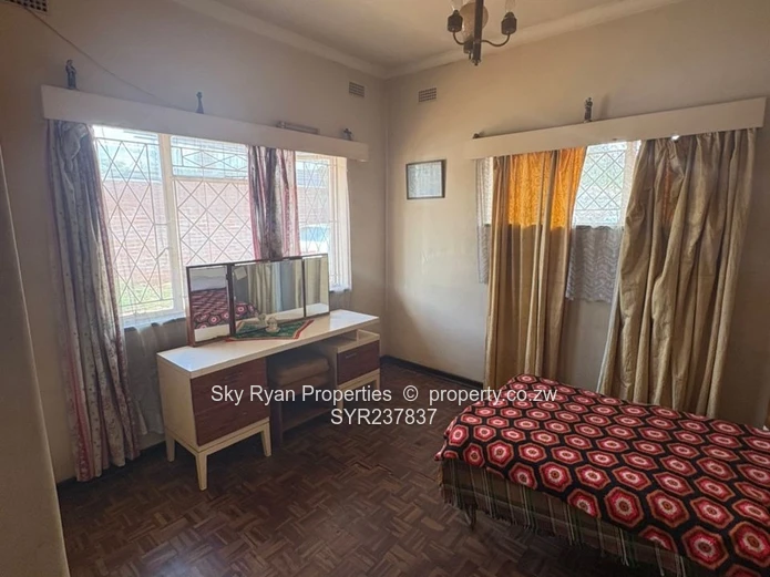 Eastlea, Glenara South Ave Commercial Property For Sale