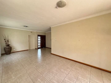 2 Bedroom Garden Flat