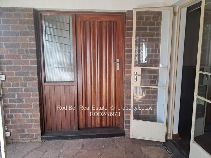 Spacious 2- Garden Flat In Prime Location
