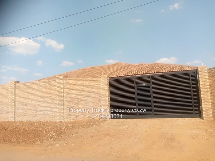 Newly built exceptional home !!