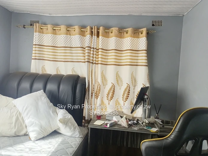 Warren Park D House For Sale