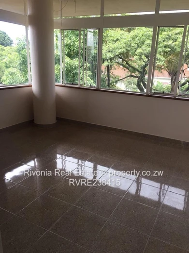 Upper Avenue 1 bed flat 3rd floor