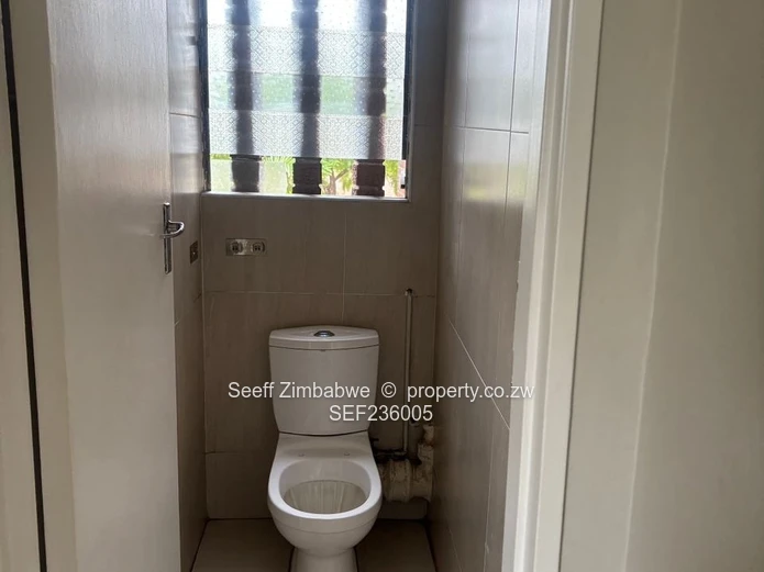 Modern 1-Bedroom Apartment with Borehole & Reliable ZESA