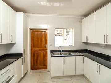 3 Bedroom Townhouse Complex