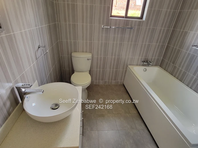 A Luxurious 4-Bedroom Townhouse/Cluster