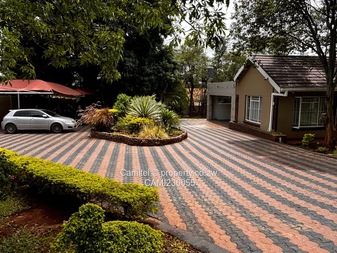 Emerald Hill family friendly house