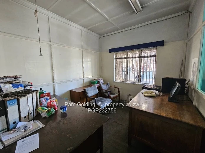 Excellent Commercial Investment!