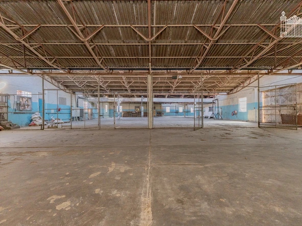 Warehouse & Factory
