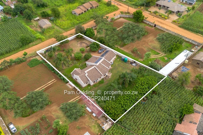 Spacious 4 Bedroom Family Home in Knowe Norton