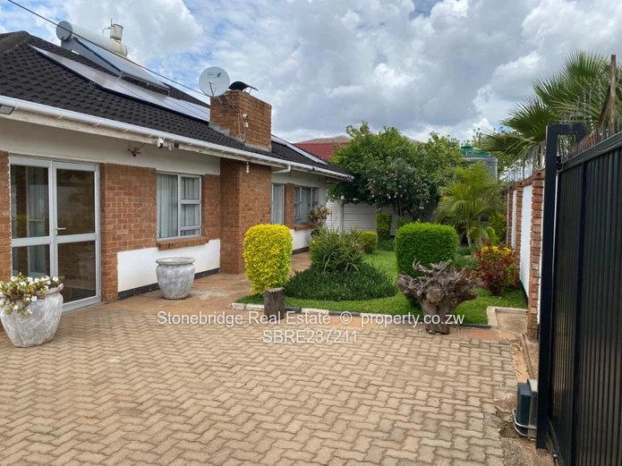 4 Bedroom Mahatshula North house for sale