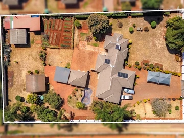 4 Bedroom House