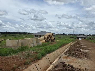 Stands & Residential Land