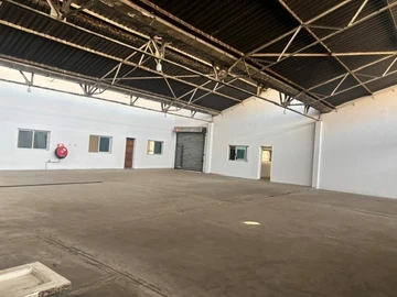 Warehouse & Factory