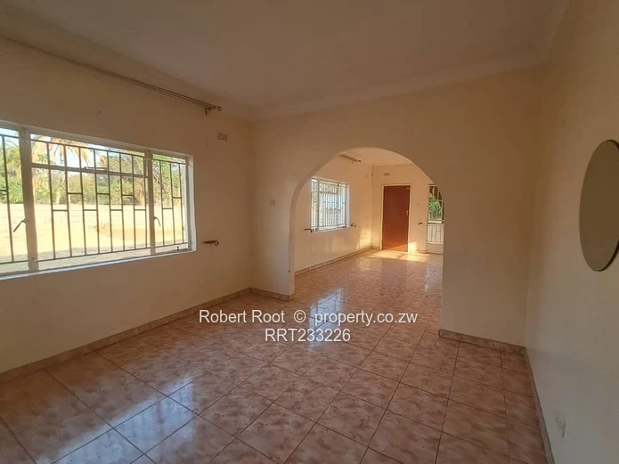 Spacious 4 bed family home in New Marlbrough