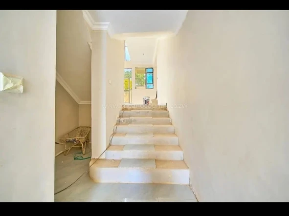 6 Bedroom Townhouse Complex