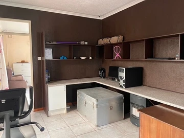 3 Bedroom Garden Flat