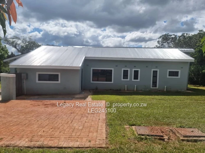 Exquisitely Renovated Home In Prime Mandara