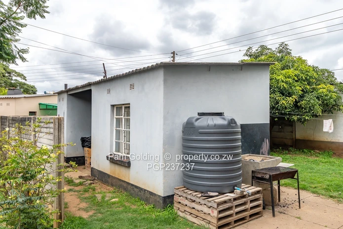 A True Gem! (Sole Mandate)