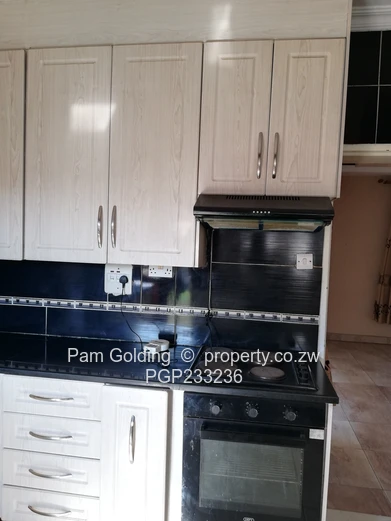 3 bedroomed house in Braeside