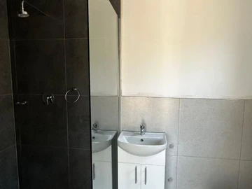 3 Bedroom Garden Flat
