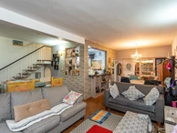 3 Bedroom Flat & Apartment