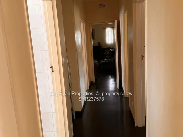 4 Bedroomed Residential Property for Sale – Waterfalls