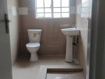 2 Bedroom Garden Flat