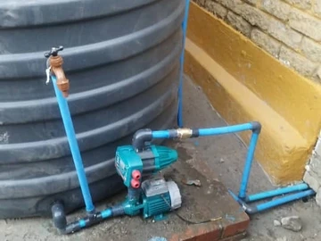 2 Bedroom Flat & Apartment