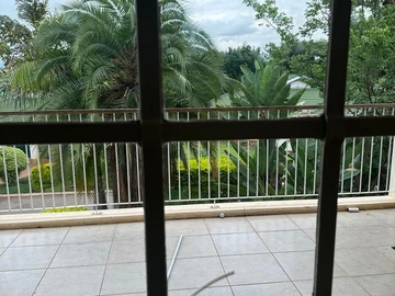 4 Bedroom Garden Flat