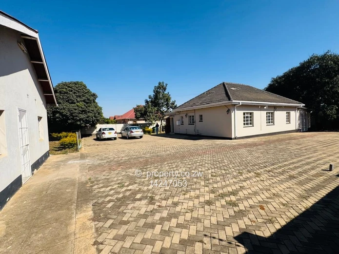 Eastlea house for Rent as offices 