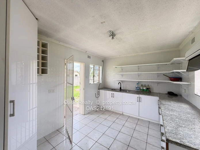 Prime Westgate Family Home – Spacious 1,300 sqm Stand with Exceptional Expansion Potential