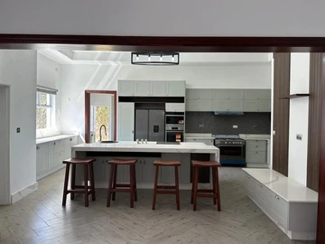 4 Bedroom Townhouse Complex