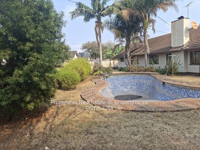 Solid neat family home!!!