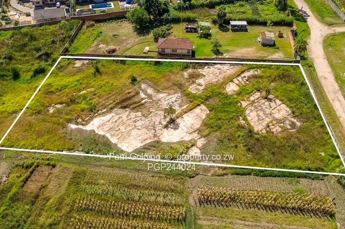 Prime 1 Acre Stand for Sale in Hatfield (Off Twentydales Road)