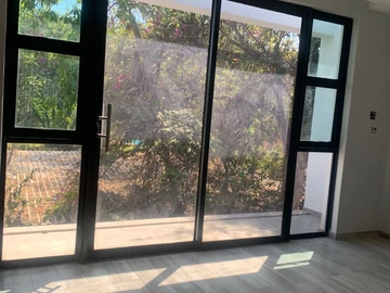 8 Unit Townhouse Complex