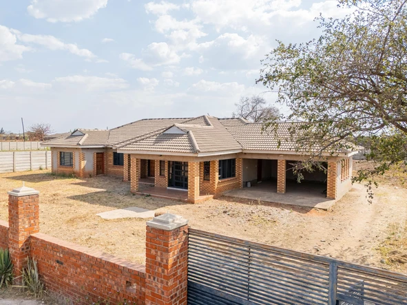 4 Bedroom House